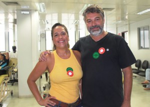 doação sangue vinícius e Juliana fonseaca hemominas 2015 copy